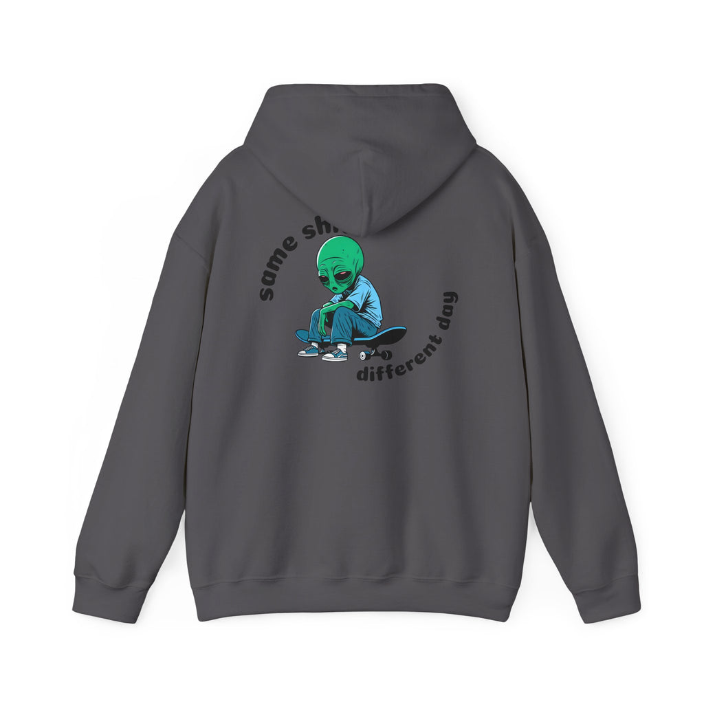 Simply Authentic Unisex Heavy Blend™ Hoodie - Alien Theme, Unisex Sweatshirt